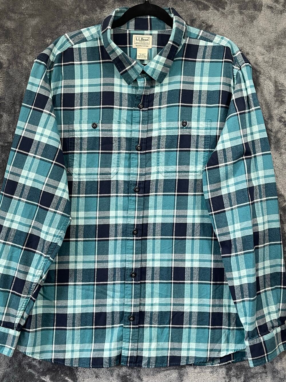 LL Bean Teal Navy Plaid Flannel Shirt Mens XL Regular 100% Cotton Cabincore